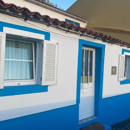 Relaxing House By The Beach - Casa Rosa Horta  Bagian luar foto